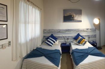 Cokes Surf Camp Hotel Thulusdhoo Exterior foto